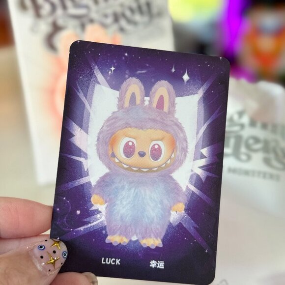 Labubu Pop Mart Big Into Energy "Luck" – Blind Box Collectible Figure NIB - Picture 1 of 10